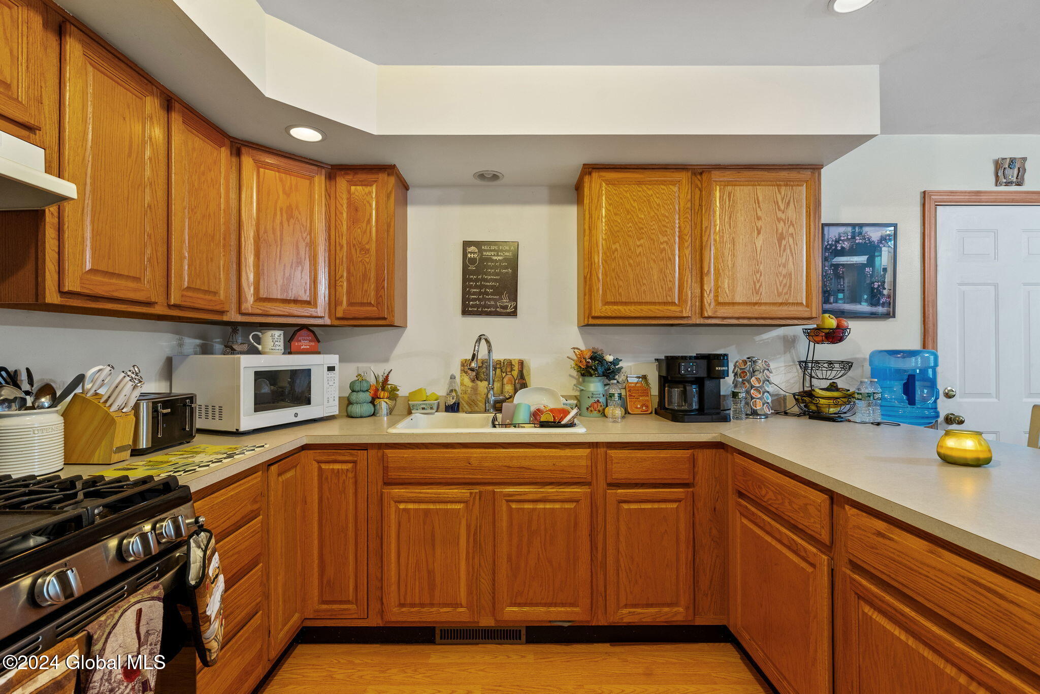 202 Northampton Road Amsterdam, NY 12010 - Photo 18 of 46 19-web-or-mls-202-northampton-rd