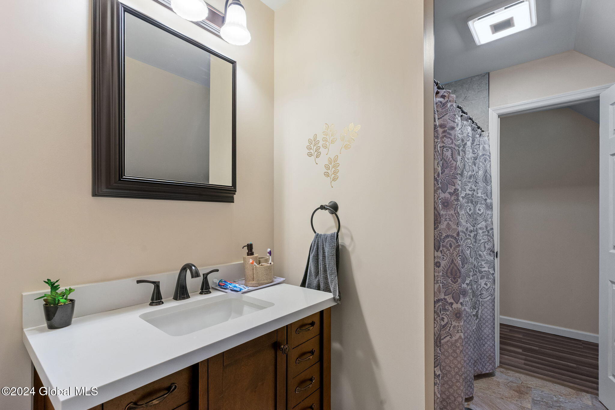 202 Northampton Road Amsterdam, NY 12010 - Photo 37 of 46 48-web-or-mls-202-northampton-rd