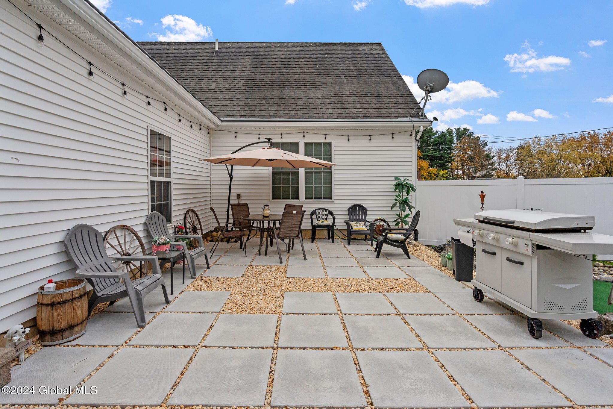202 Northampton Road Amsterdam, NY 12010 - Photo 7 of 46 8-web-or-mls-202-northampton-rd
