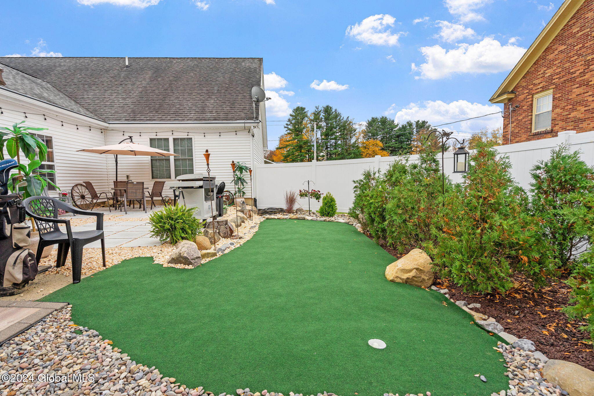 202 Northampton Road Amsterdam, NY 12010 - Photo 8 of 46 9-web-or-mls-202-northampton-rd