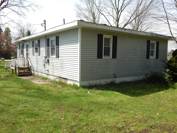 $224,000 | 11392 East Apple Avenue, Ravenna, MI 49451