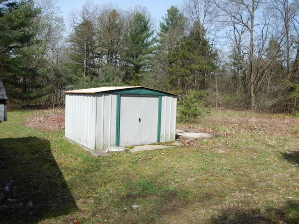 $224,000 | 11392 East Apple Avenue, Ravenna, MI 49451