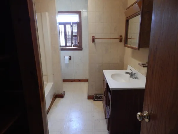 $224,000 | 11392 East Apple Avenue, Ravenna, MI 49451