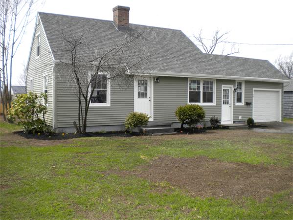 14 Amanda Street Springfield, MA 01118 - Photo 1 of 28