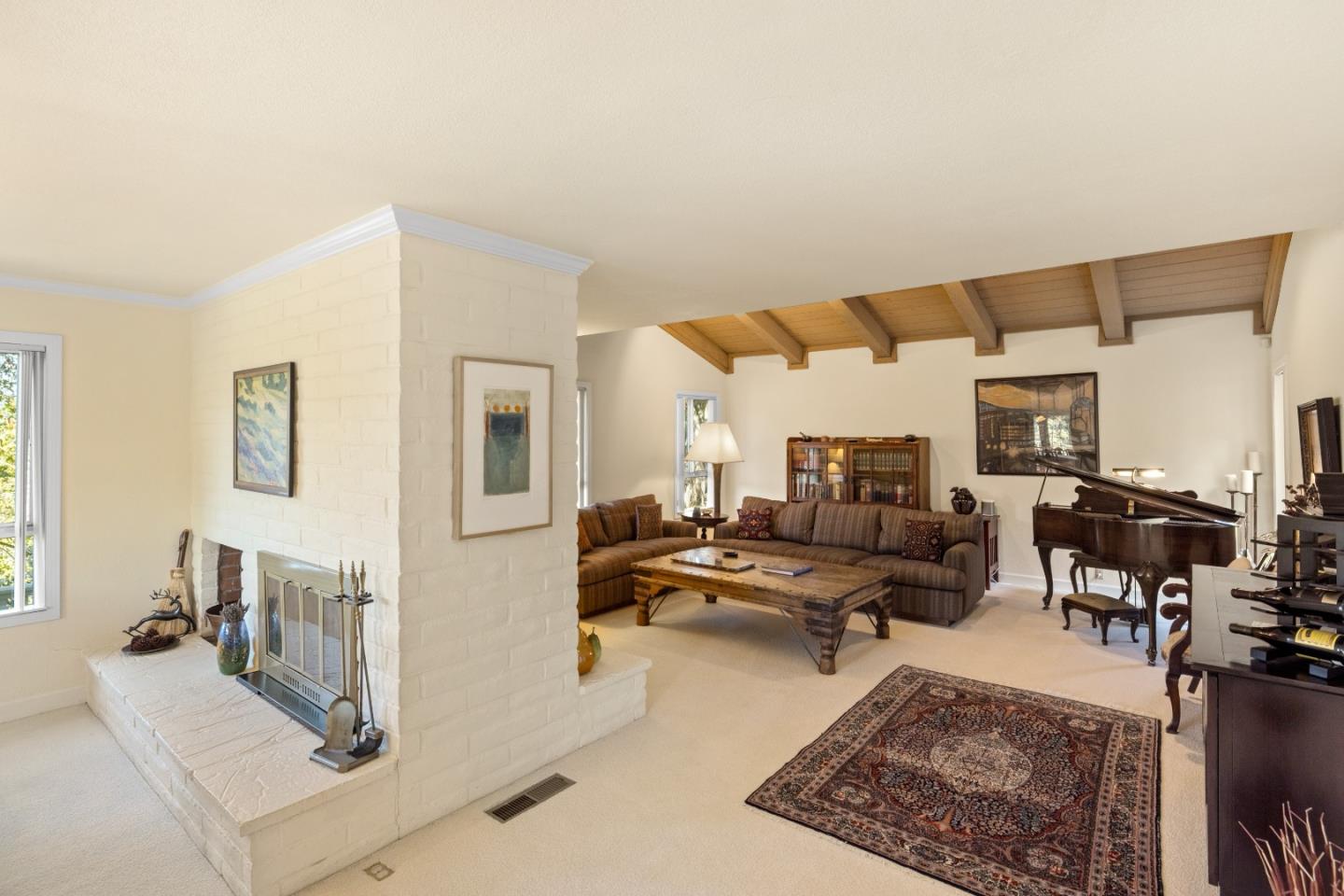 397 Corral De Tierra Road, Unit B Salinas, CA 93908 - Photo 7 of 85