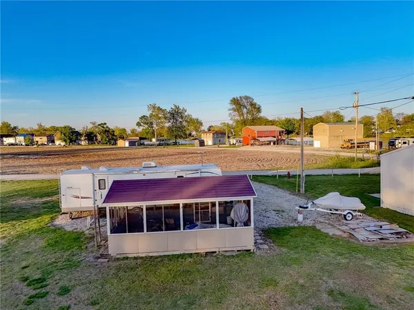 $82,000 | 102 Fairlane Drive, Craig, MO 64437
