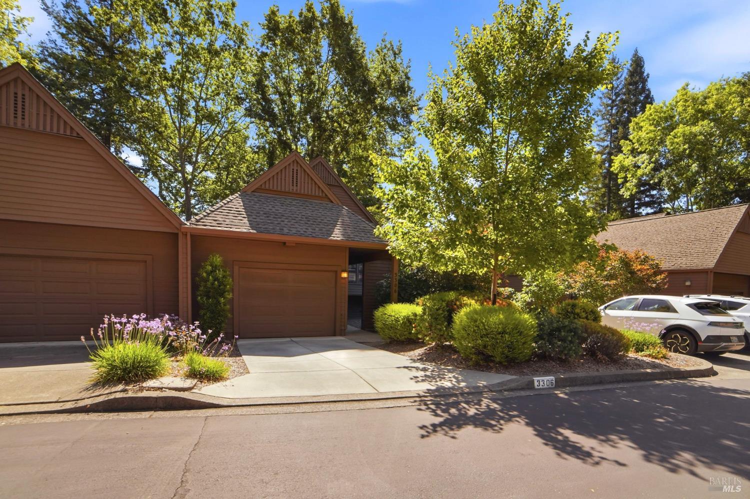 3306 Parker Hill Road Santa Rosa, CA 95404 - Photo 2 of 39