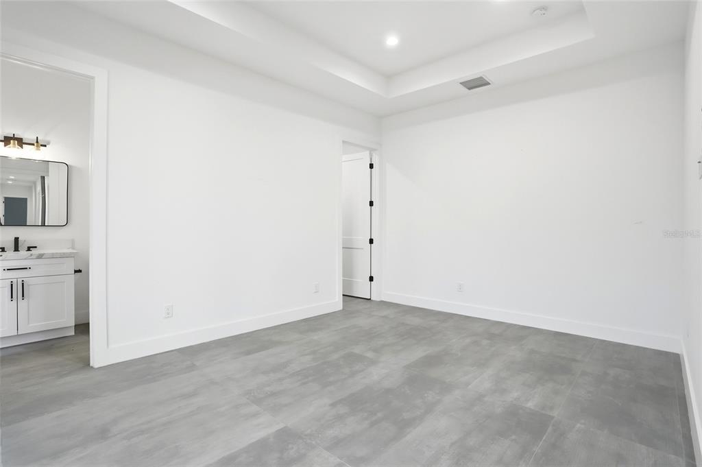 16728 Bearle Road Orlando, FL 32828 - Photo 36 of 72 a view of an empty room