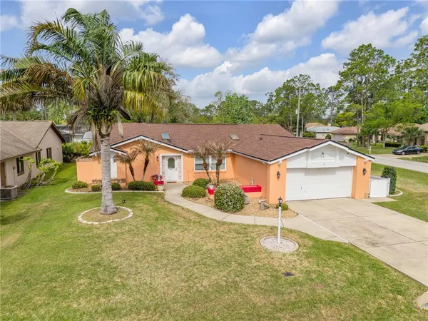 $305,000 | 2 Windermere Place, Palm Coast, FL 32164