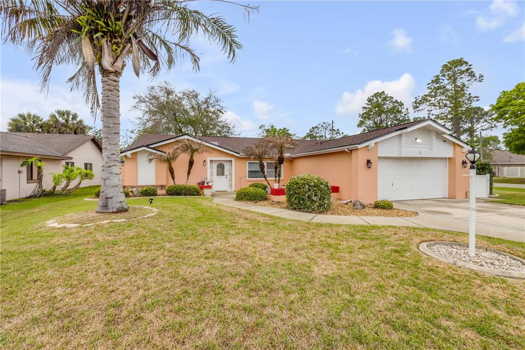 2 Windermere Place Palm Coast, FL 32164 - Photo 2 of 29