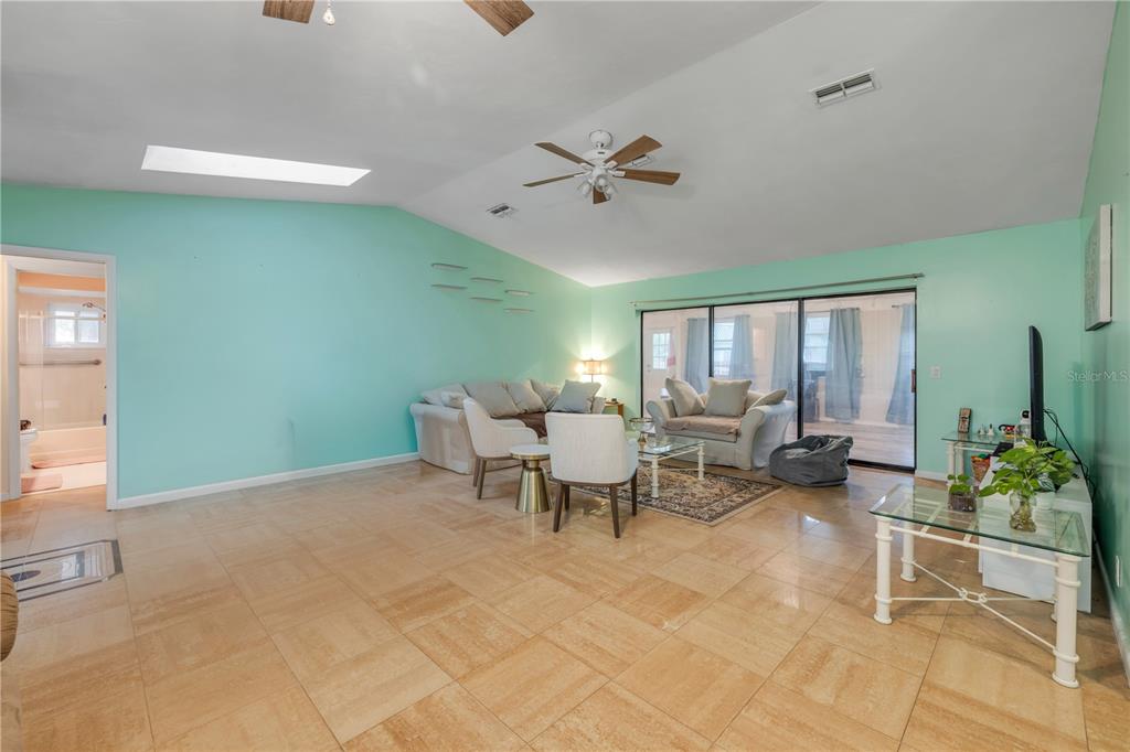 2 Windermere Place Palm Coast, FL 32164 - Photo 3 of 29