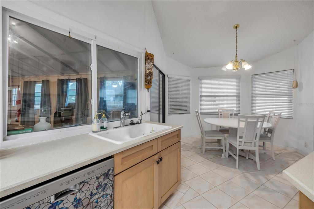 2 Windermere Place Palm Coast, FL 32164 - Photo 8 of 29
