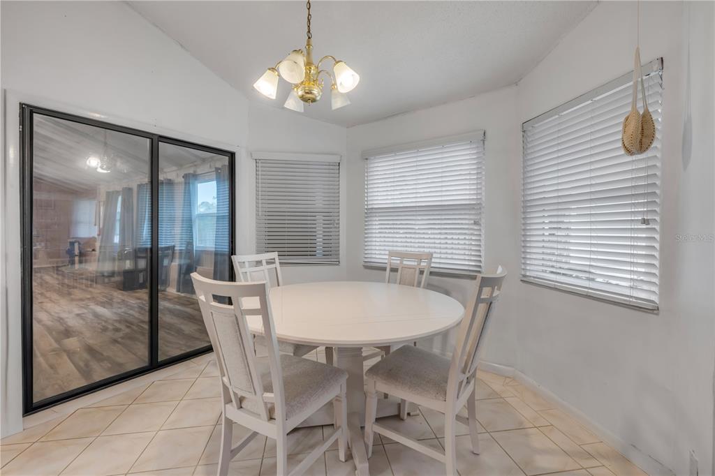 2 Windermere Place Palm Coast, FL 32164 - Photo 10 of 29