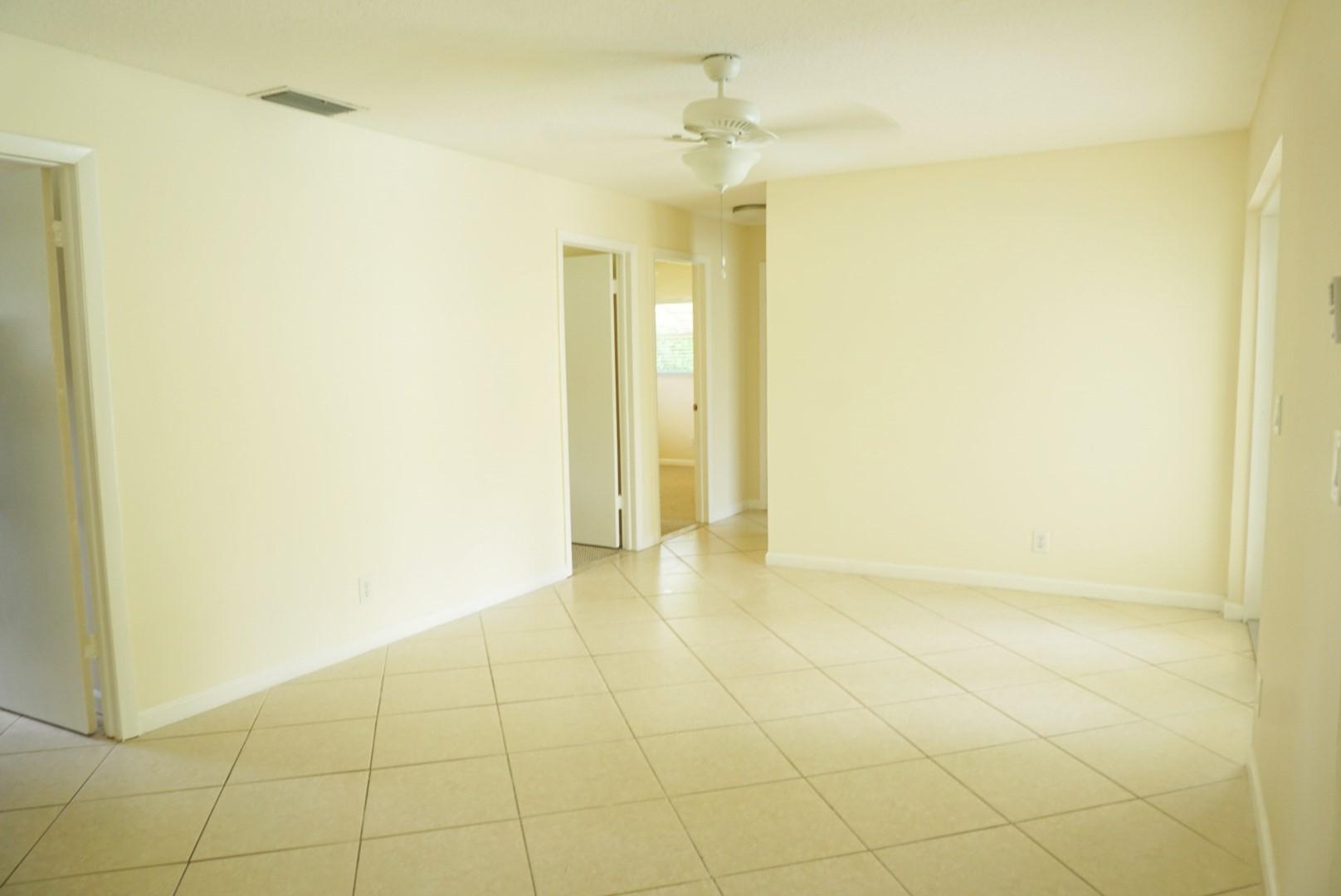 999 Northwest 8th Street Boca Raton, FL 33486 - Photo 18 of 33 IMG_0477 (2)
