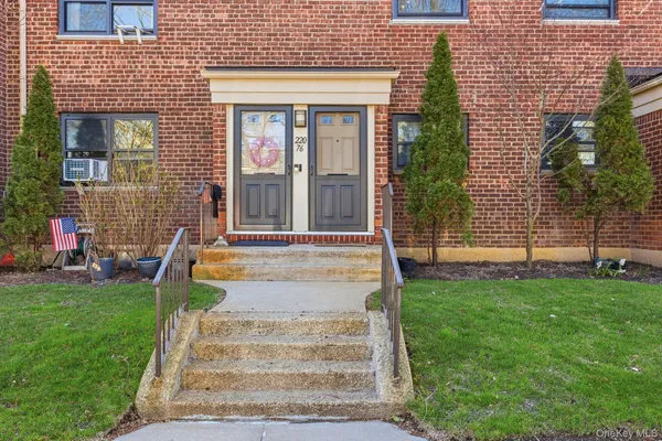 $378,000 | 220-76 75th Avenue, Unit 180A2 | Oakland Gardens