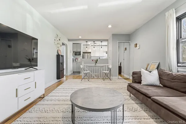 $378,000 | 220-76 75th Avenue, Unit 180A2 | Oakland Gardens