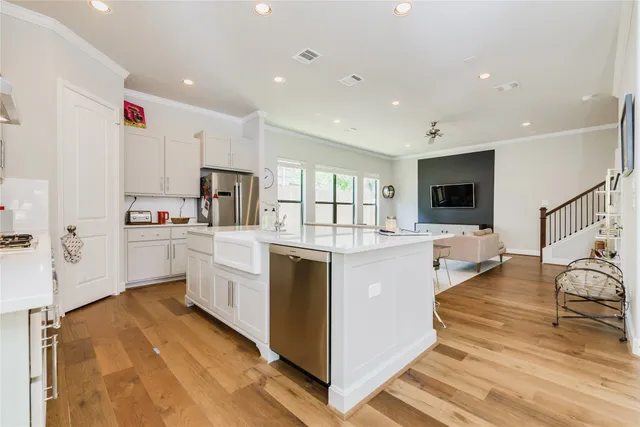 $4,550 | 4014 Woodhead Street, Houston, TX 77098