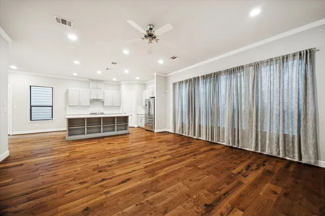 $4,550 | 4014 Woodhead Street, Houston, TX 77098