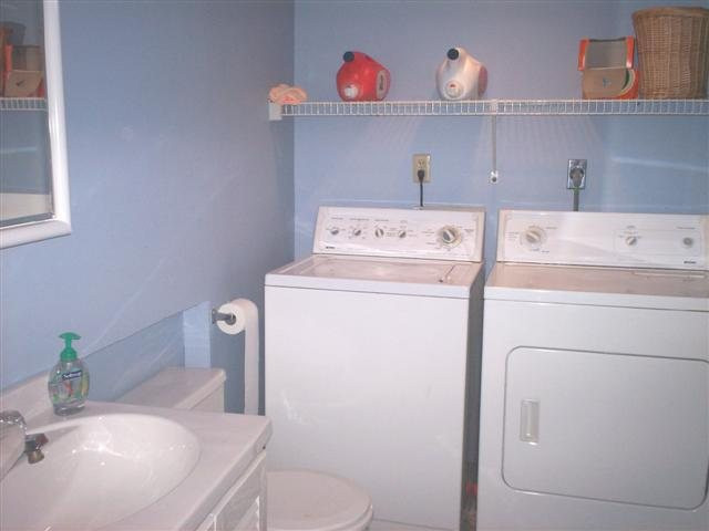 18 Nielson Road Guilderland, NY 12009 - Photo 8 of 12 Photo 8