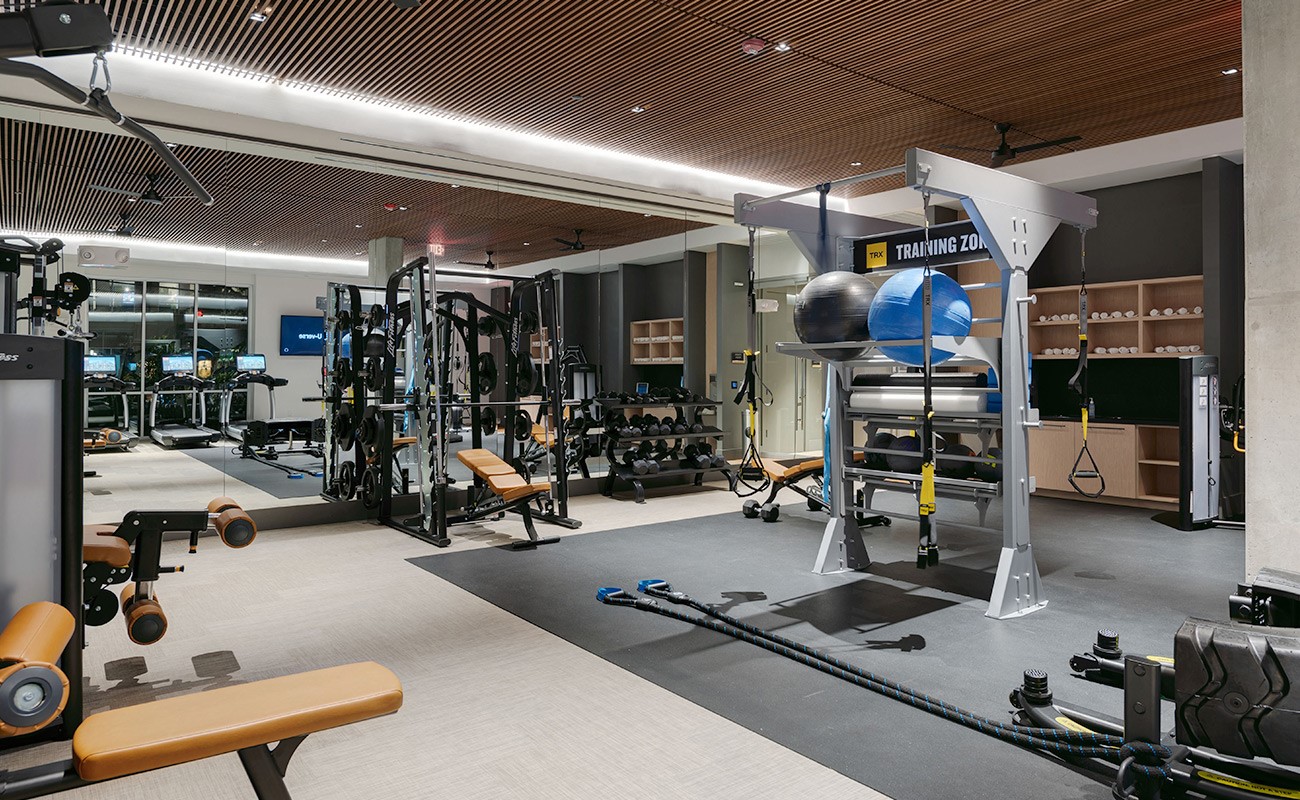 160 Birdsall Street, Unit 1121 Houston, TX 77007 - Photo 23 of 26 a view of a room with gym equipment