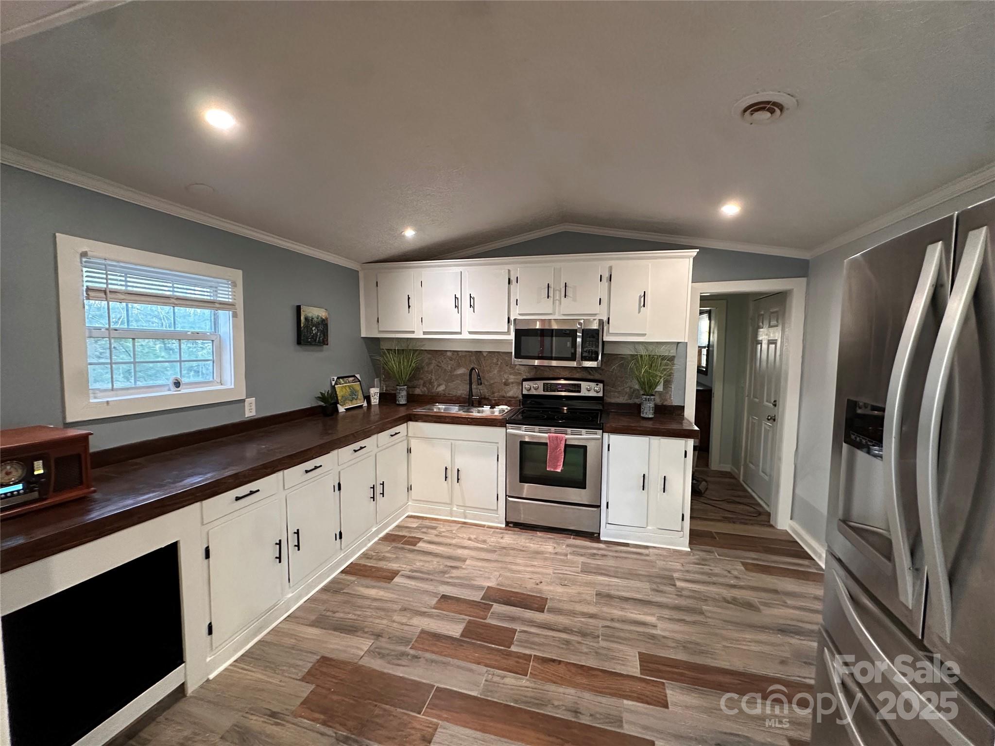 113 Highlander Street Morganton, NC 28655 - Photo 29 of 48