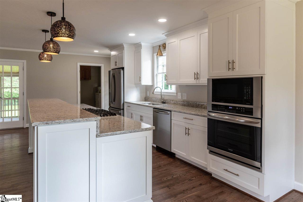 20 Hialeah Road Greenville, SC 29607 - Photo 12 of 27