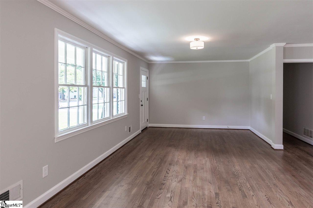 20 Hialeah Road Greenville, SC 29607 - Photo 3 of 27