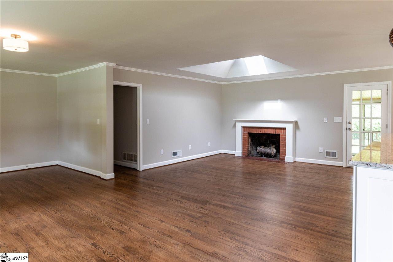 20 Hialeah Road Greenville, SC 29607 - Photo 5 of 27