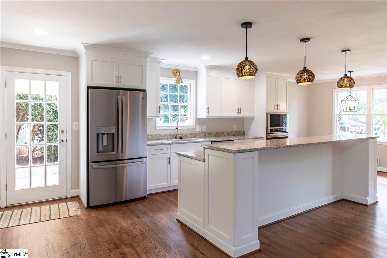 20 Hialeah Road Greenville, SC 29607 - Photo 9 of 27