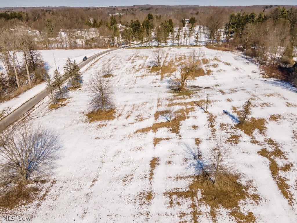 3485 Roundwood Road Hunting Valley, OH 44022 - Photo 3 of 5