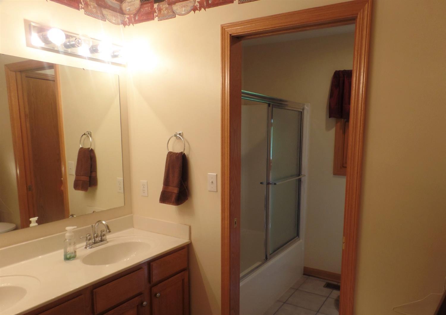 12589 Monroe Road Leesburg, OH 45135 - Photo 19 of 23 Gallery Image 19