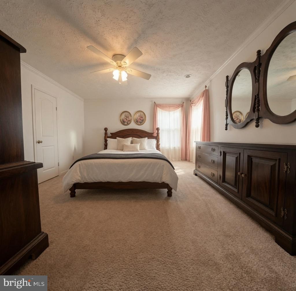 110 East Harbor Drive Reedville, VA 22539 - Photo 8 of 27 Primary bedroom