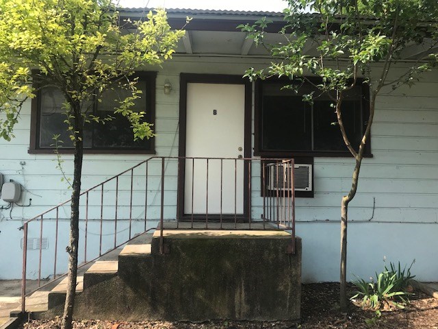 6702 Circle S Road, Unit B Austin, TX 78745 - Photo 1 of 1