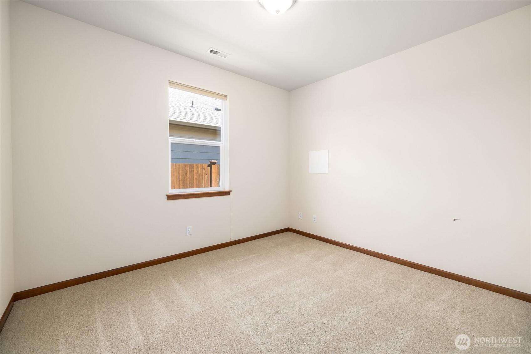 1894 Silver Loop Mount Vernon, WA 98274 - Photo 23 of 38