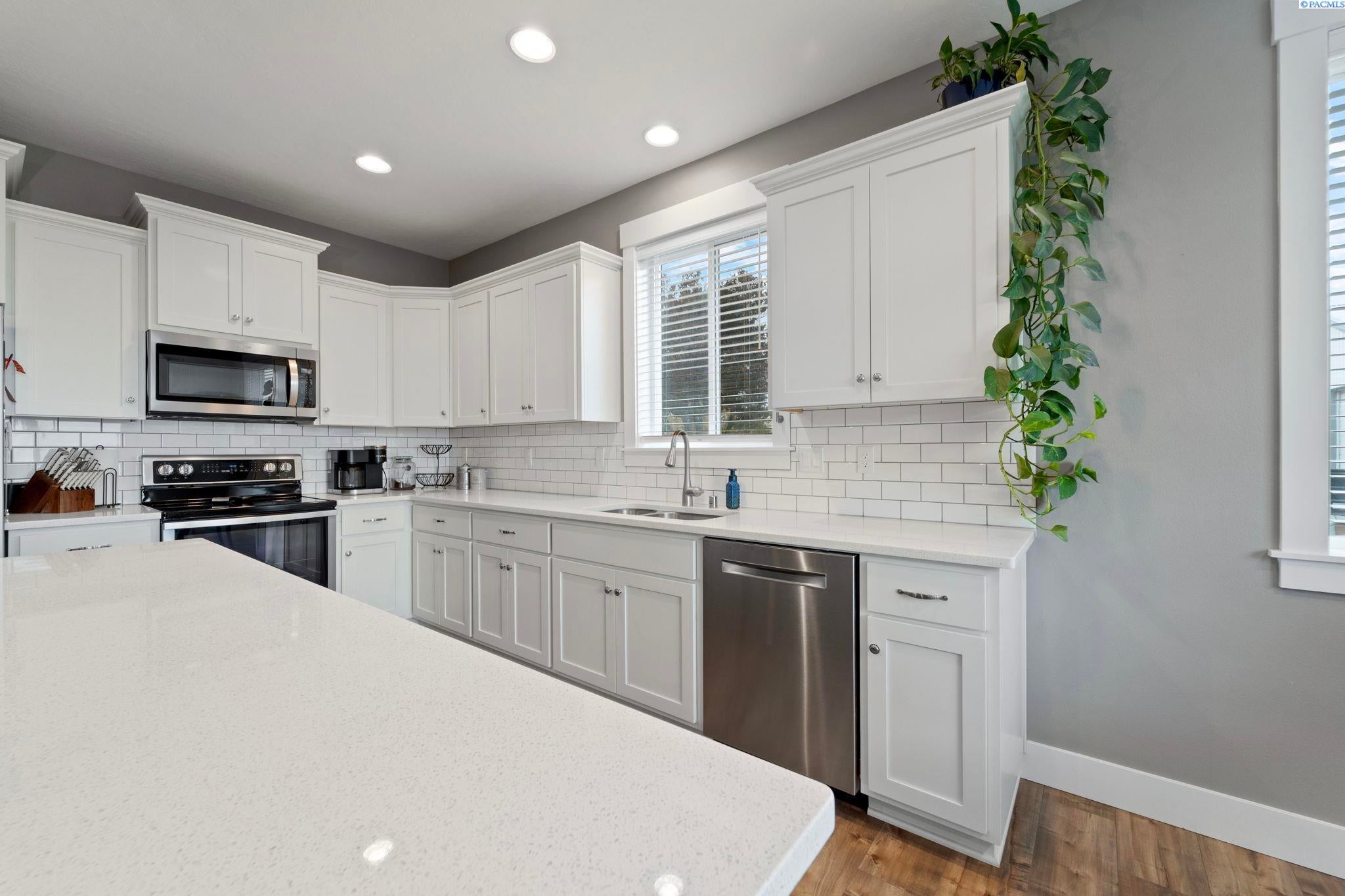 28006 East Ruppert Road Benton City, WA 99320 - Photo 16 of 49 Gallery Image 16