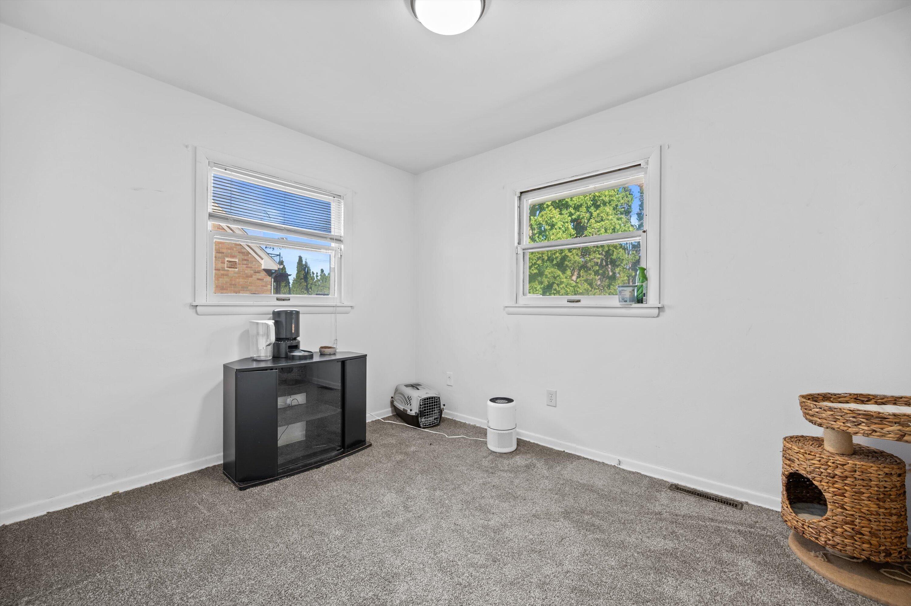 4512 North 71st Street Milwaukee, WI 53218 - Photo 11 of 21 Bedroom 2