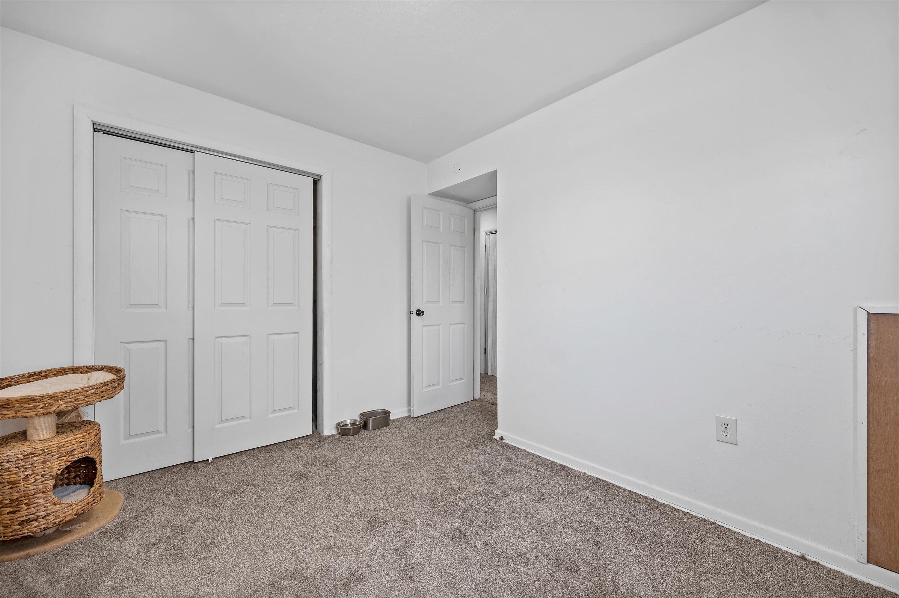 4512 North 71st Street Milwaukee, WI 53218 - Photo 12 of 21 Bedroom 2 view 2