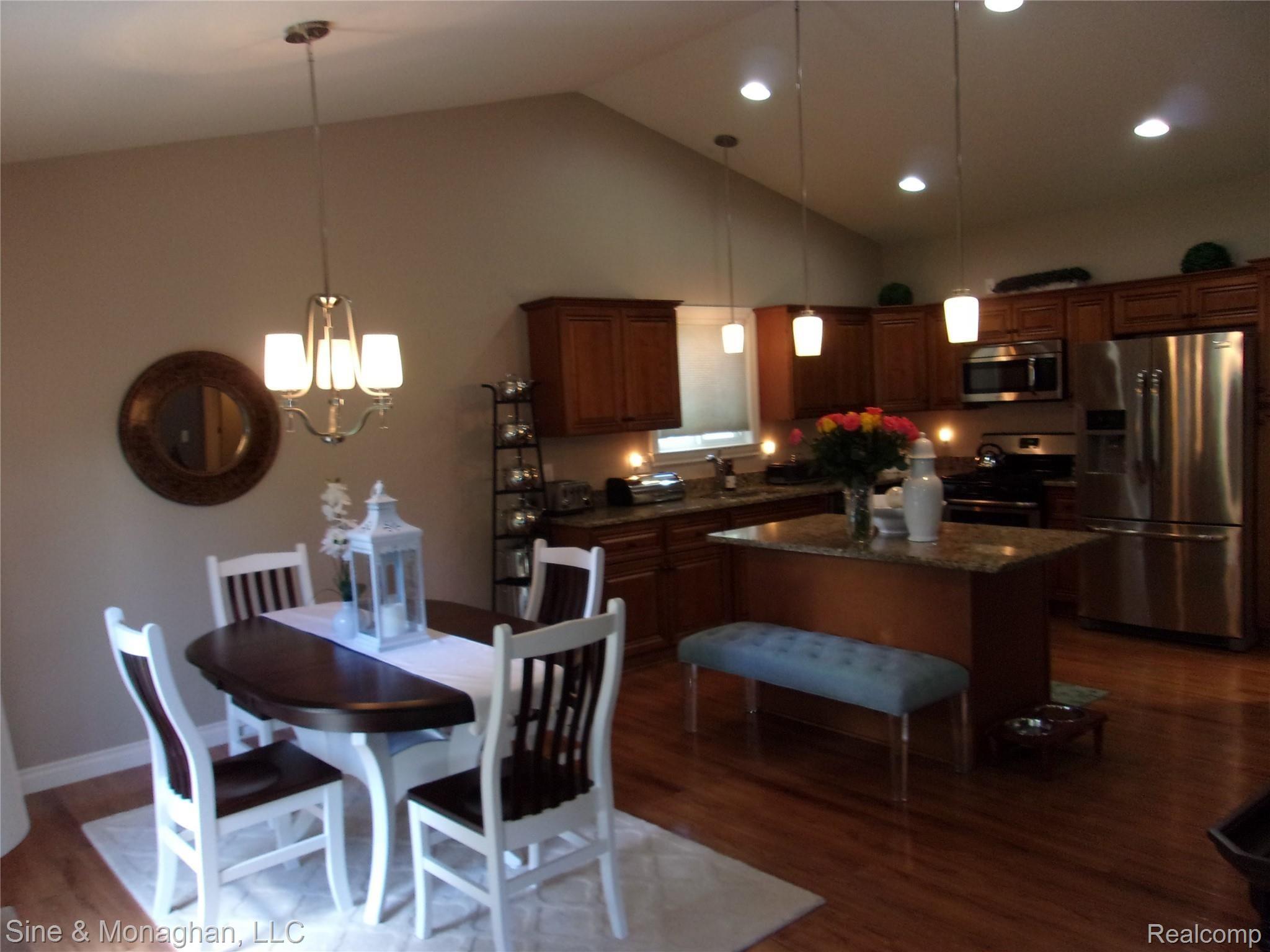 9563 Amy Road Algonac, MI 48001 - Photo 13 of 30 100_0470.JPG