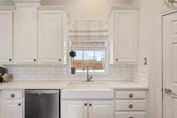 $759,000 | 319 Winding Creek Lane, Waco, TX 76657