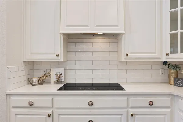 $759,000 | 319 Winding Creek Lane, Waco, TX 76657