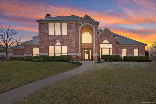 $759,000 | 319 Winding Creek Lane, Waco, TX 76657