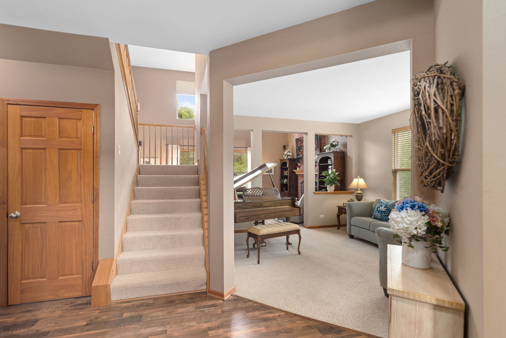1476 Wildmeadow Road Round Lake, IL 60073 - Photo 3 of 37 a living room with furniture