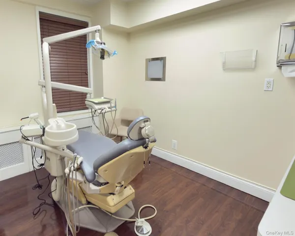 $6,000 | 333 East 34th Street | Murray Hill