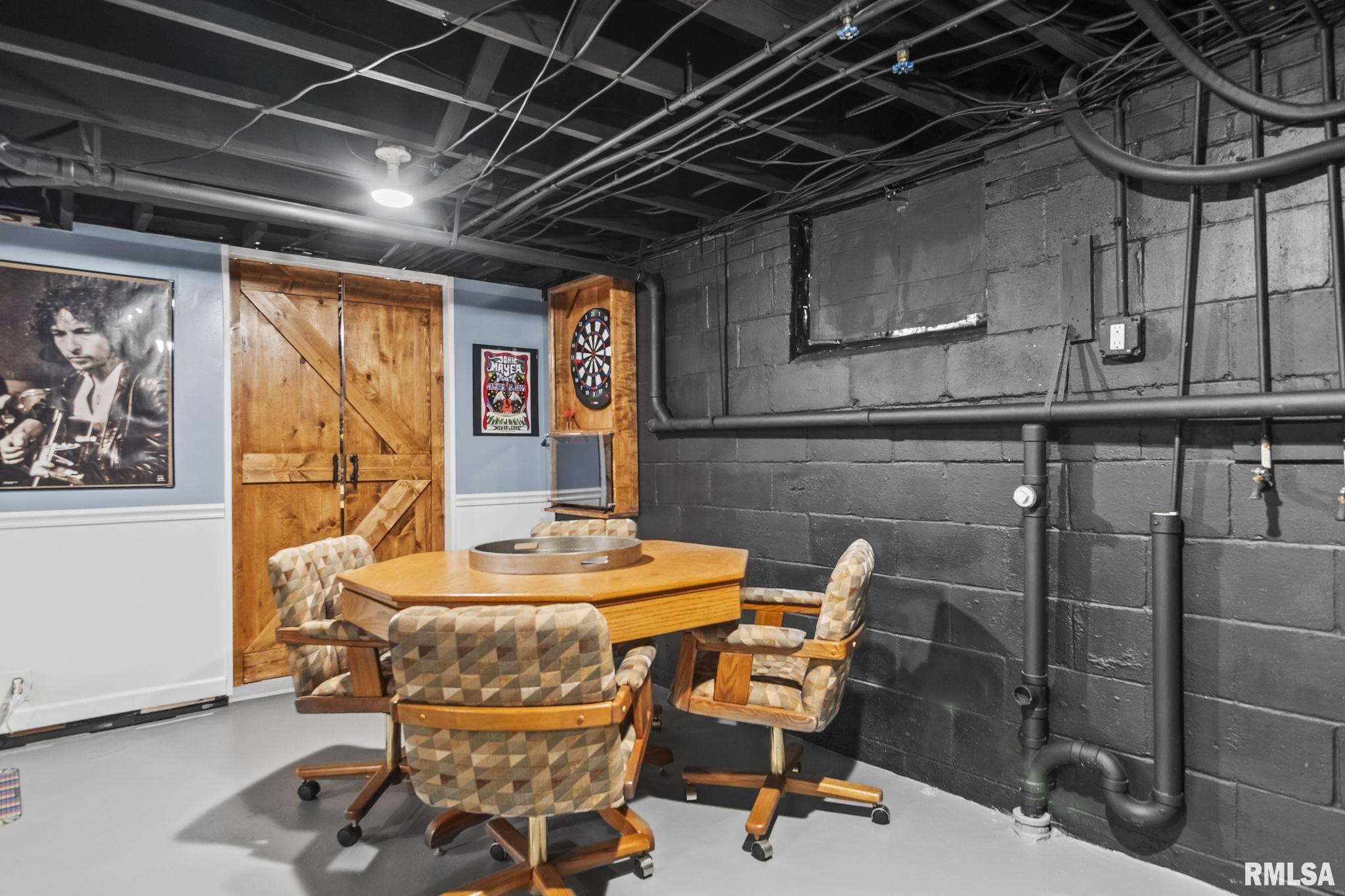 2049 South Bates Avenue Springfield, IL 62704 - Photo 44 of 50 Gallery Image 44