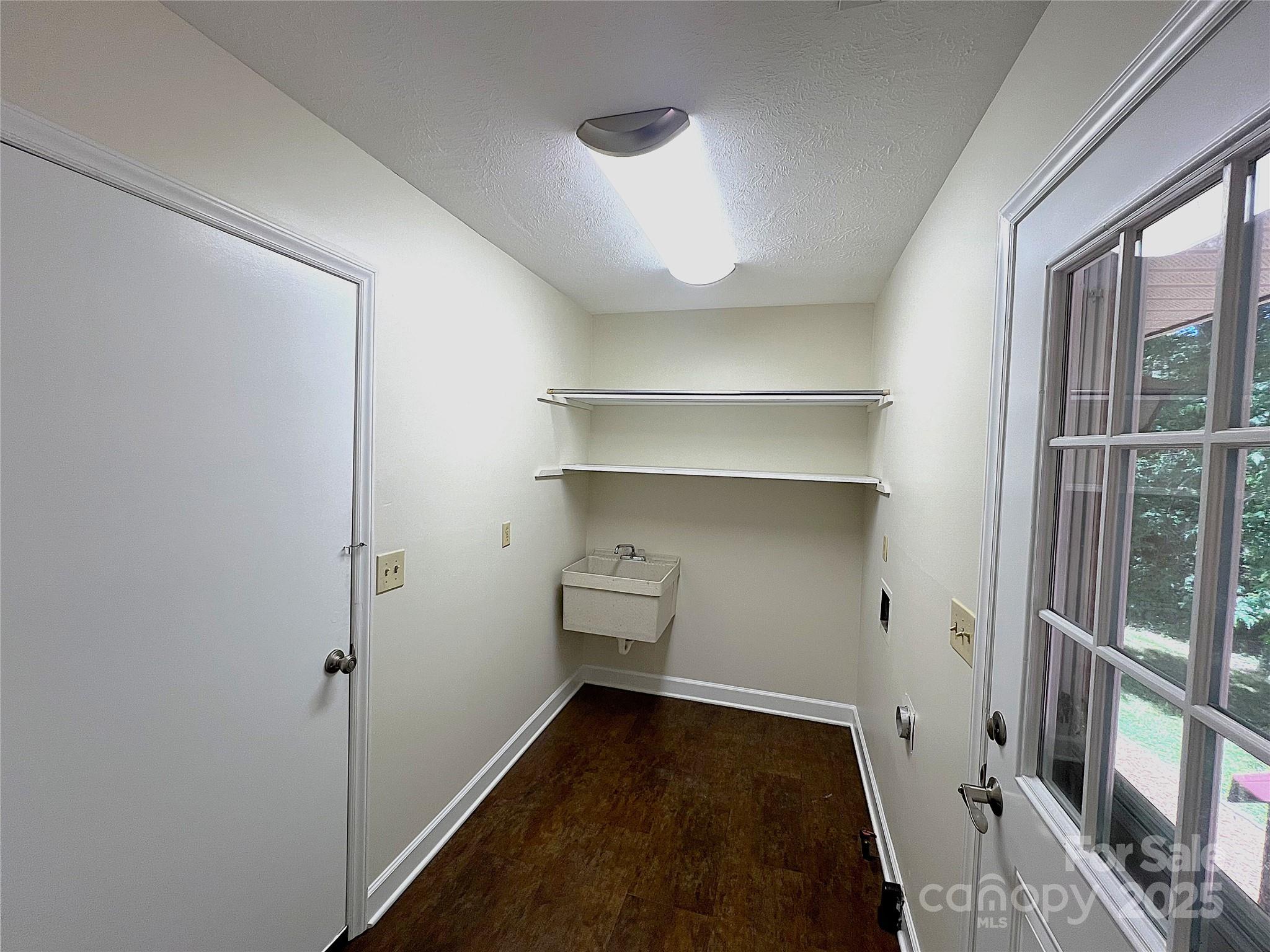 341 South Rugby Road Hendersonville, NC 28791 - Photo 12 of 22 Gallery Image 12
