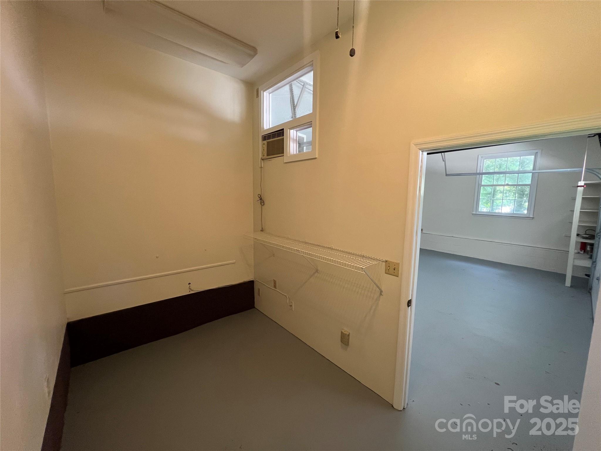 341 South Rugby Road Hendersonville, NC 28791 - Photo 14 of 22 Gallery Image 14