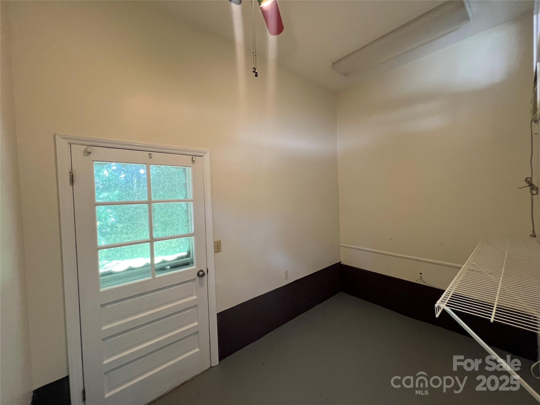 341 South Rugby Road Hendersonville, NC 28791 - Photo 15 of 22 Gallery Image 15