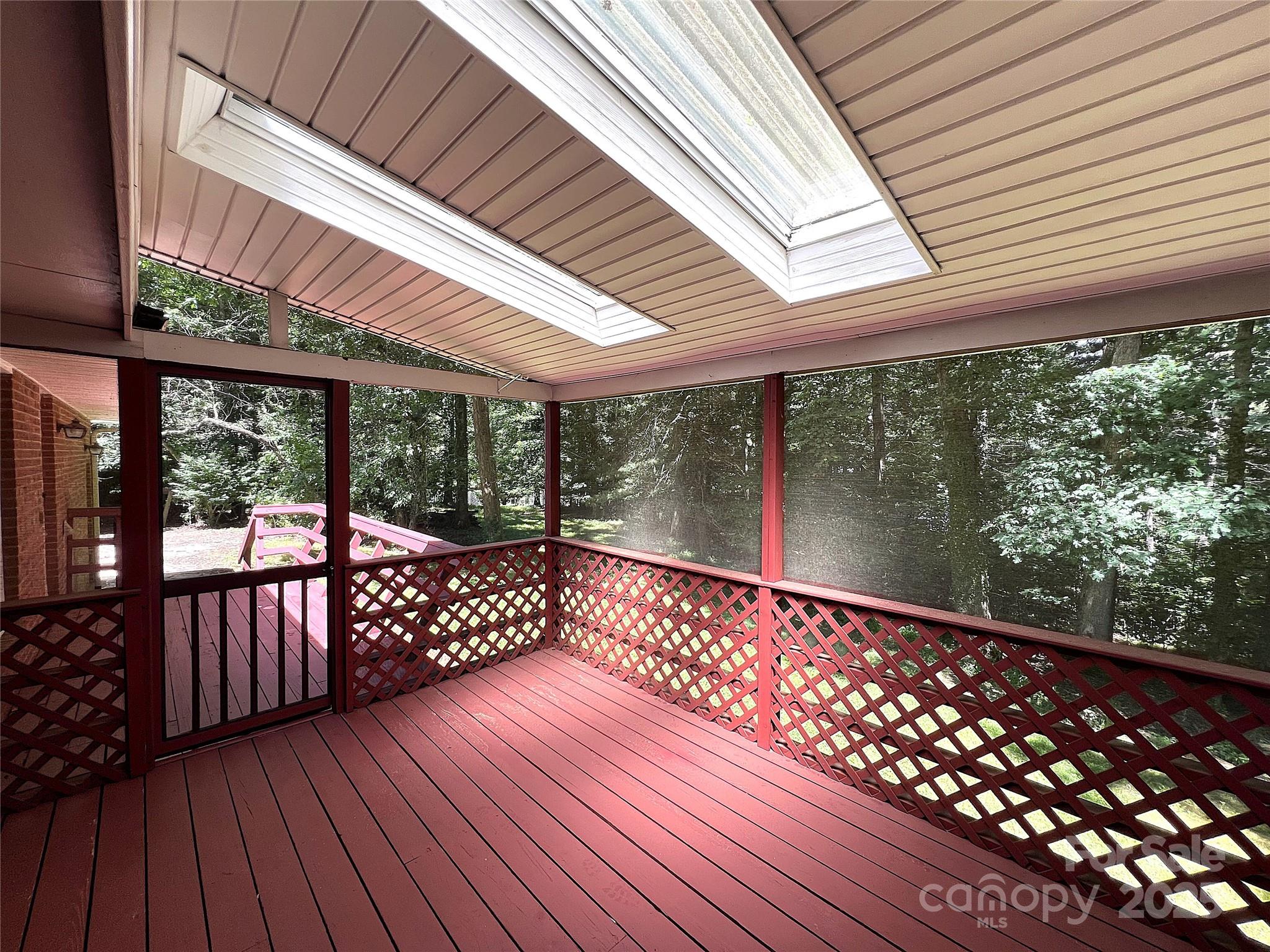 341 South Rugby Road Hendersonville, NC 28791 - Photo 4 of 22 Gallery Image 4