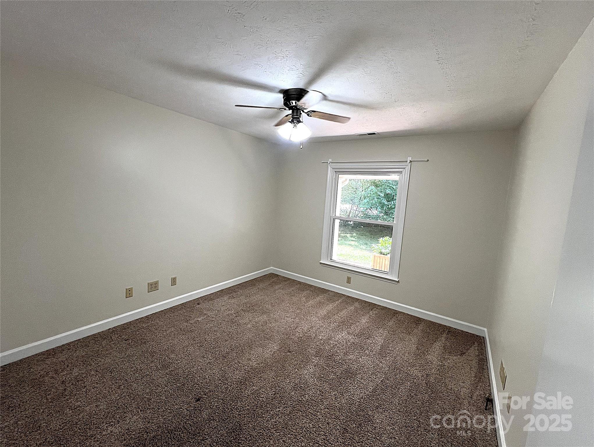 341 South Rugby Road Hendersonville, NC 28791 - Photo 7 of 22 Gallery Image 7