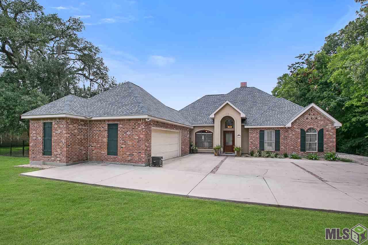 16129 Rawlings Road Prairieville, LA 70769 - Photo 1 of 32 Gallery Image 1